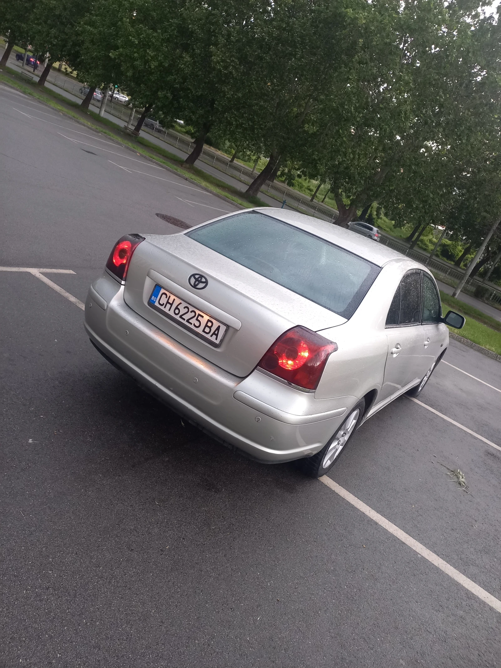 Toyota Avensis 1 - изображение 7