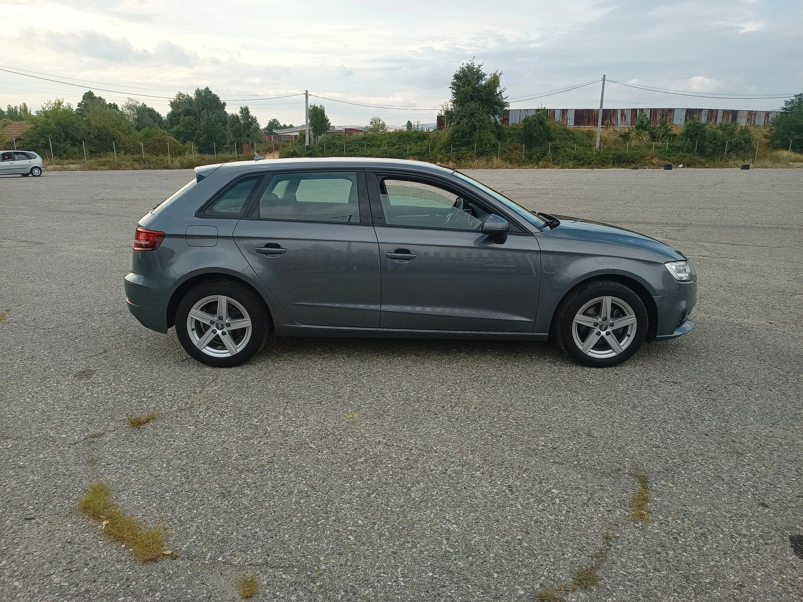 Audi A3 Facelift 1.6 TDI 116  | Mobile.bg � ����������� 16