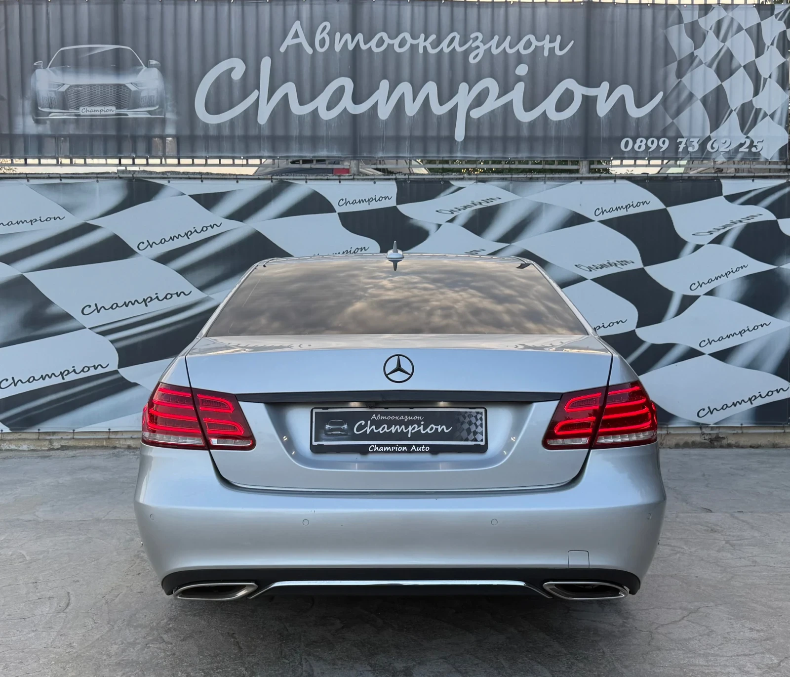 Mercedes-Benz E 220  - изображение 5