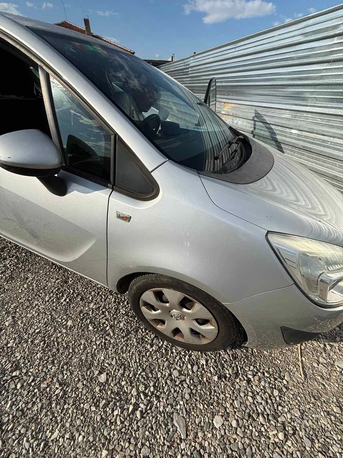 Opel Meriva 1, 3 дизел - изображение 8