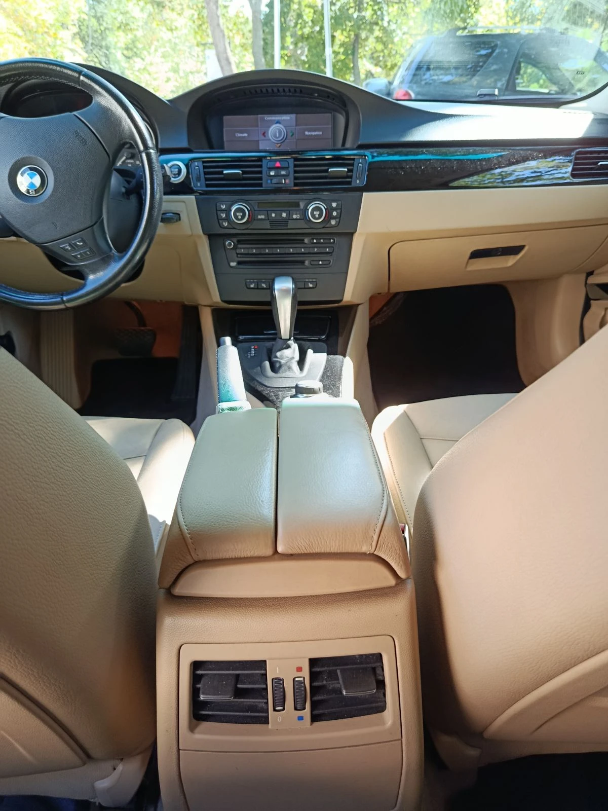 BMW 325 x drive E90 | Mobile.bg   12