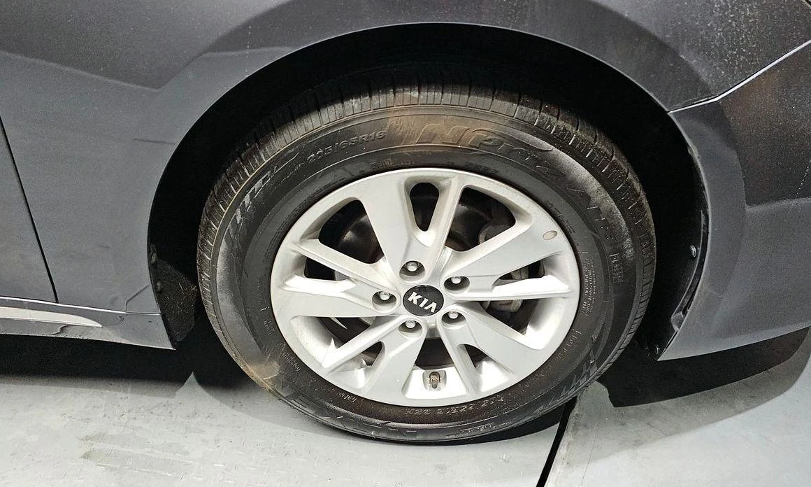 Kia K5 LPG - изображение 5