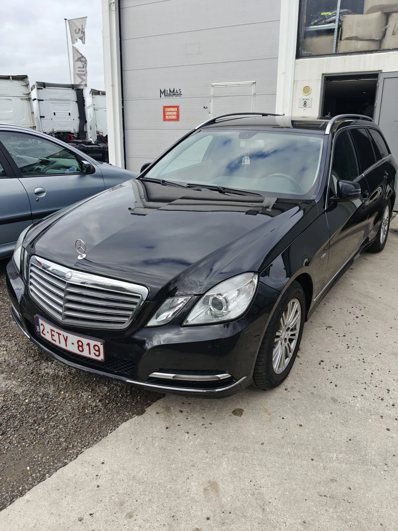 Mercedes-Benz E 200 | Mobile.bg — изображение 1