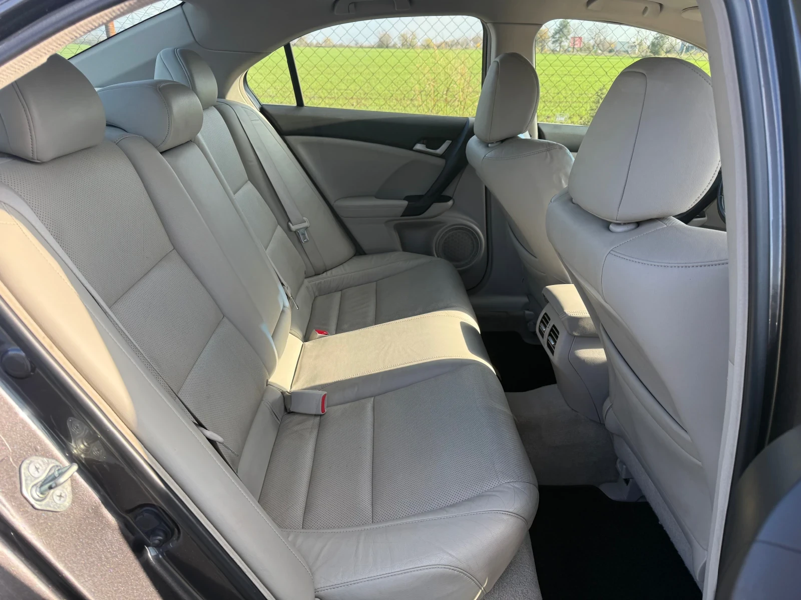 Honda Accord 2.0i | Mobile.bg   13