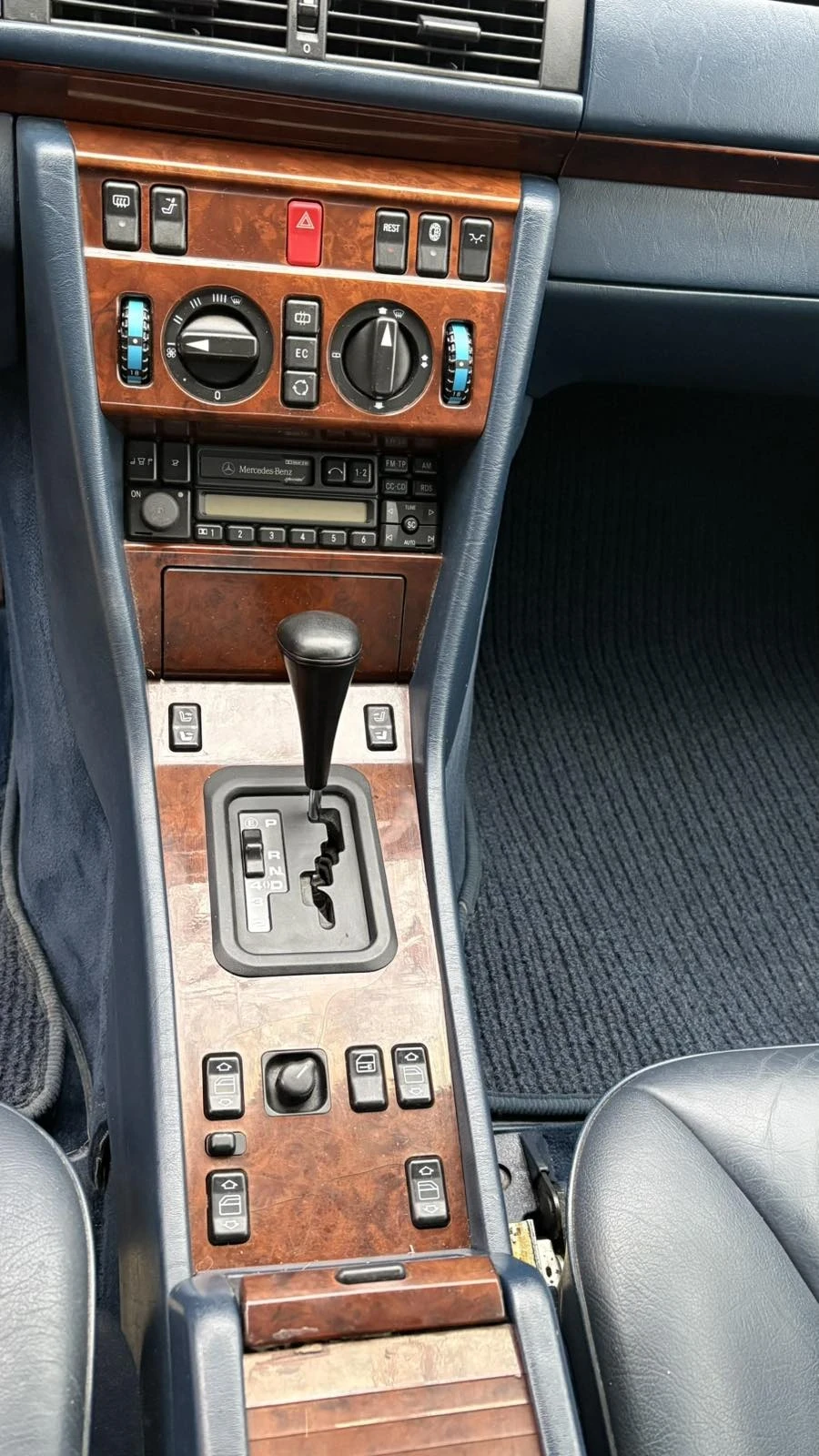 Mercedes-Benz E 320 | Mobile.bg � ����������� 14