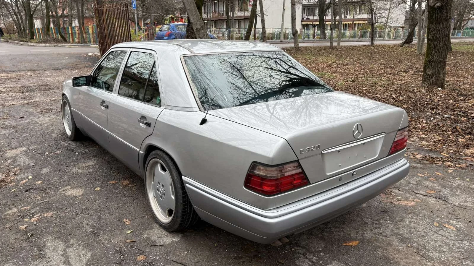 Mercedes-Benz E 320 | Mobile.bg � ����������� 9