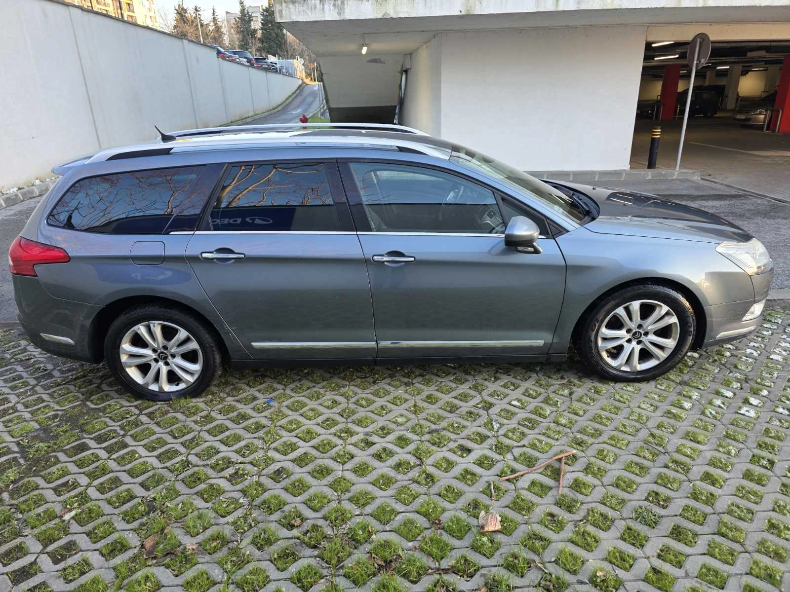 Citroen C5 2.0 HDI - изображение 6