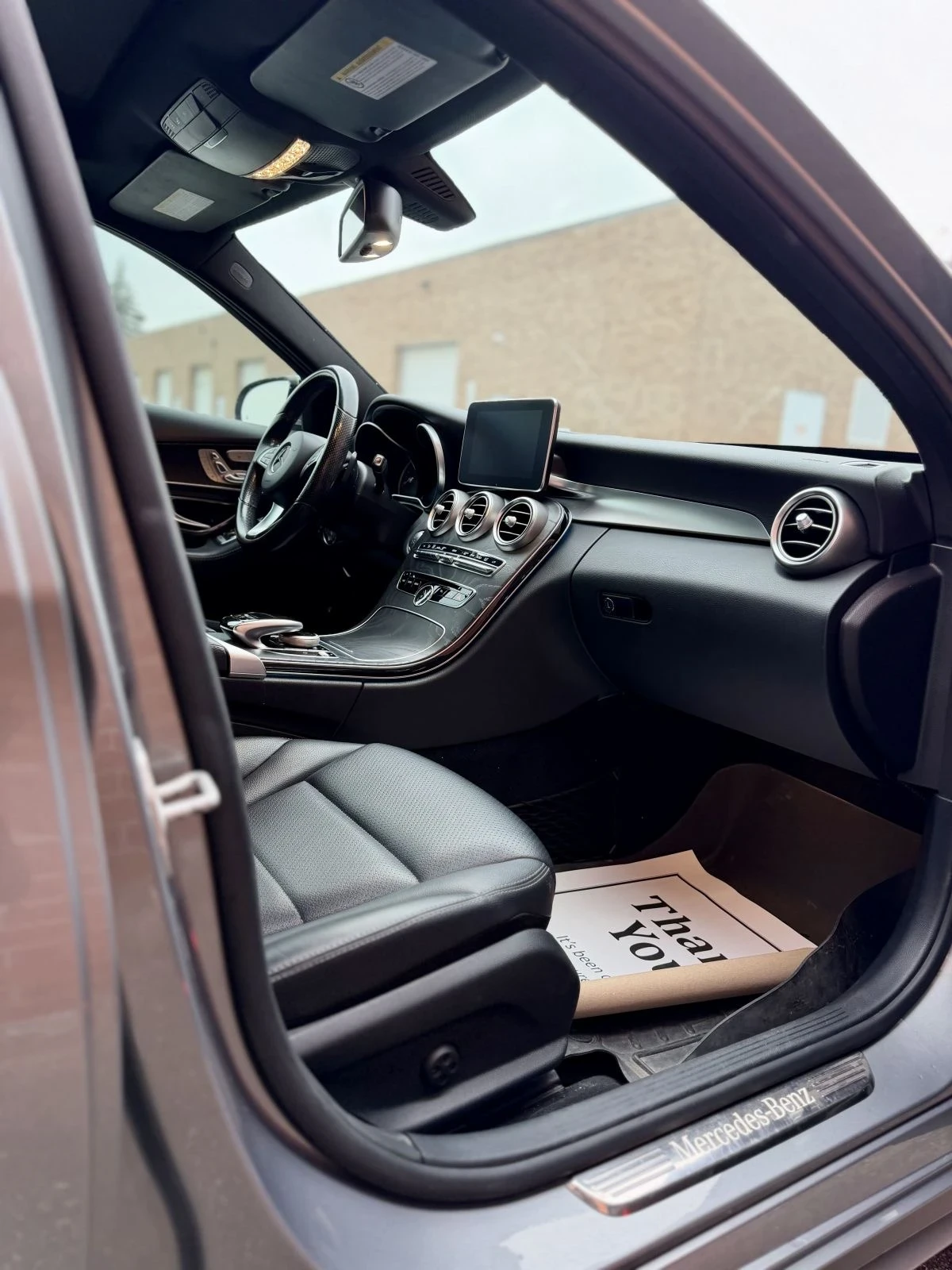 Mercedes-Benz C 300 4M* AMG-pkg* Keyless* Ambient* Подгрев* Пано - изображение 10