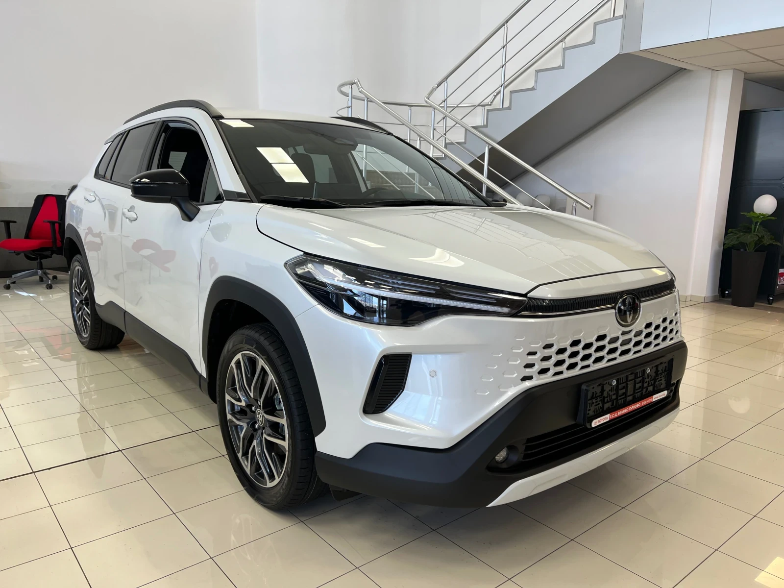 Toyota Corolla Cross 1.8H Executive Plus  | Mobile.bg � ����������� 3