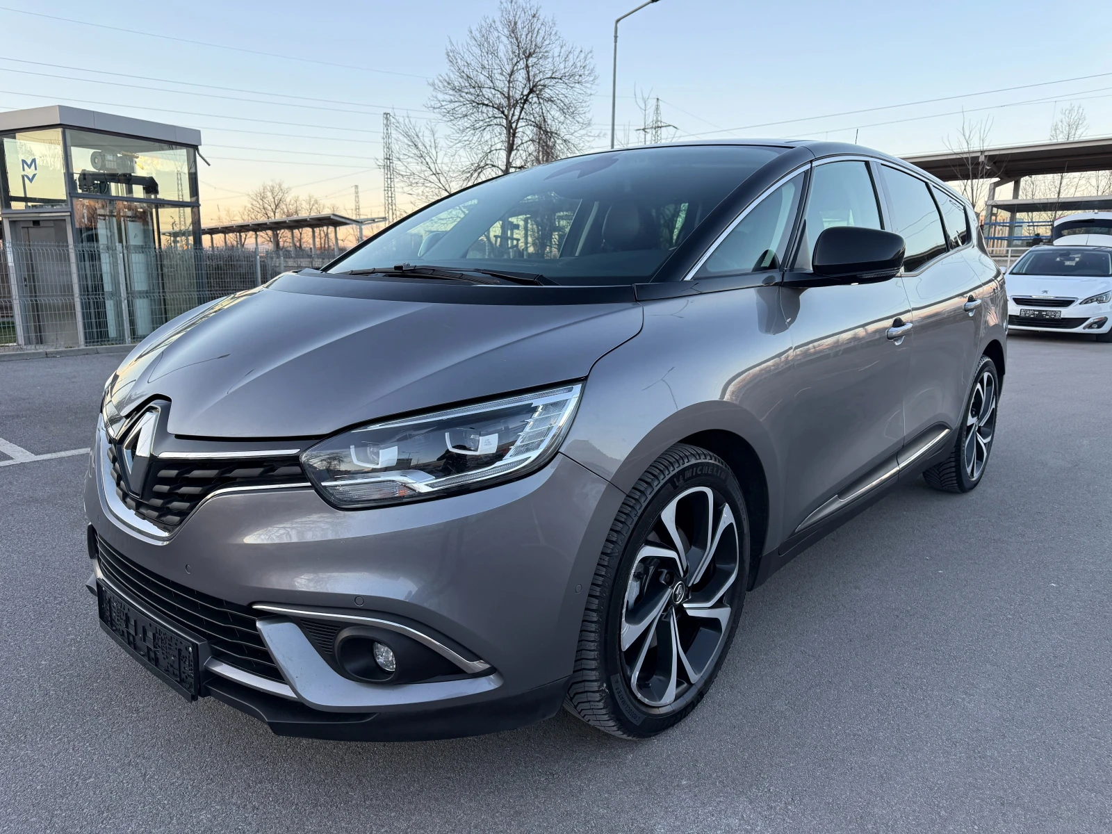 Renault Scenic 1.7DCI* NAVI* ����* ������* FULL*  | Mobile.bg � ����������� 1