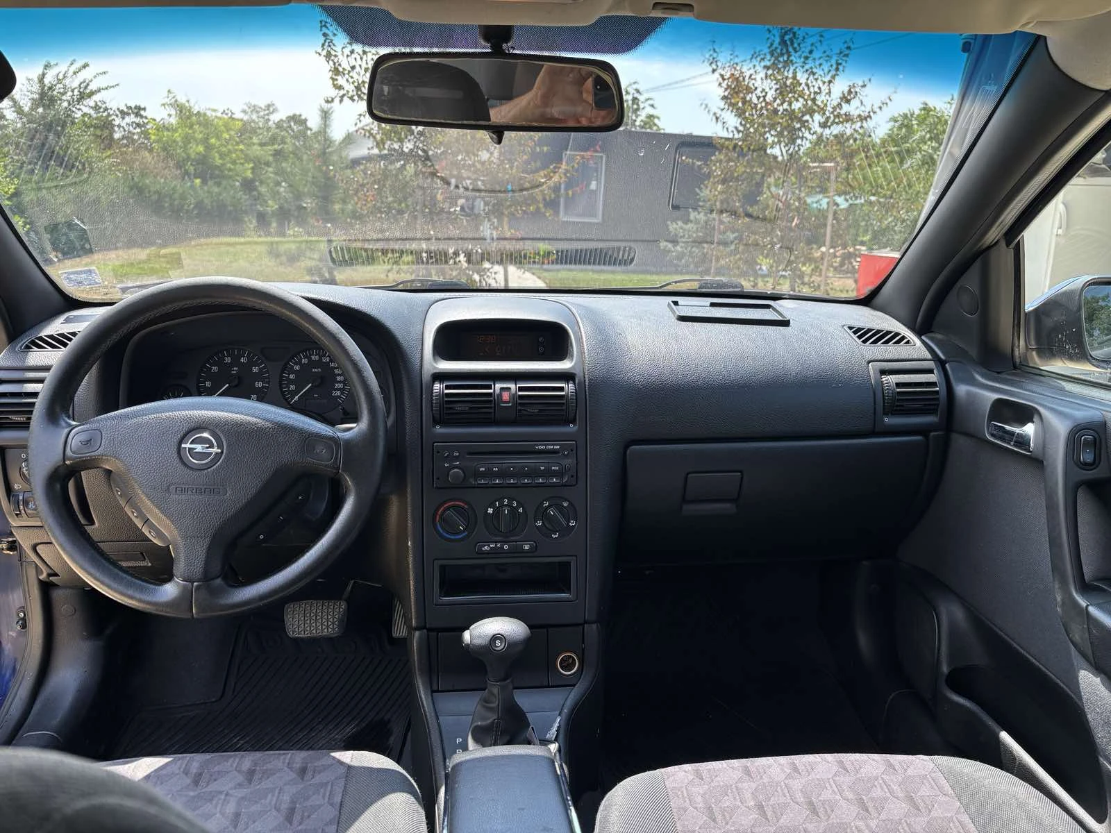 Opel Astra, снимка 4 - Автомобили и джипове - 53832959