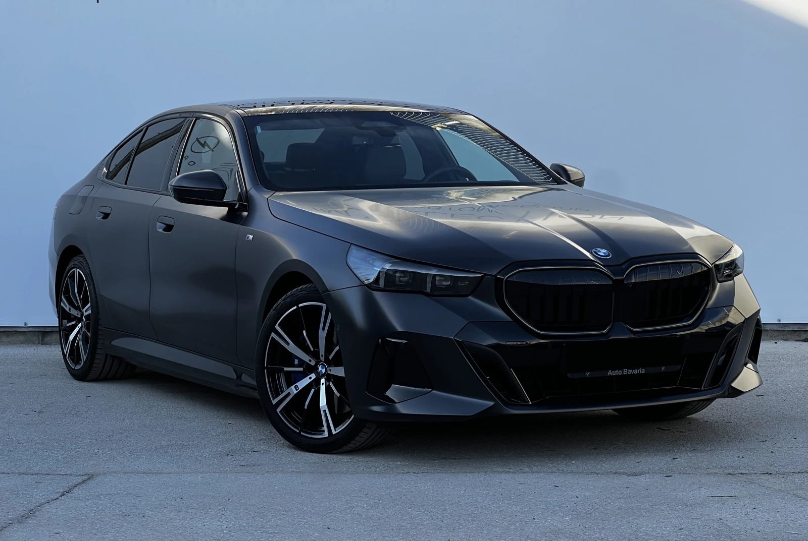 BMW 550 e xDrive, снимка 3 - Автомобили и джипове - 54205081