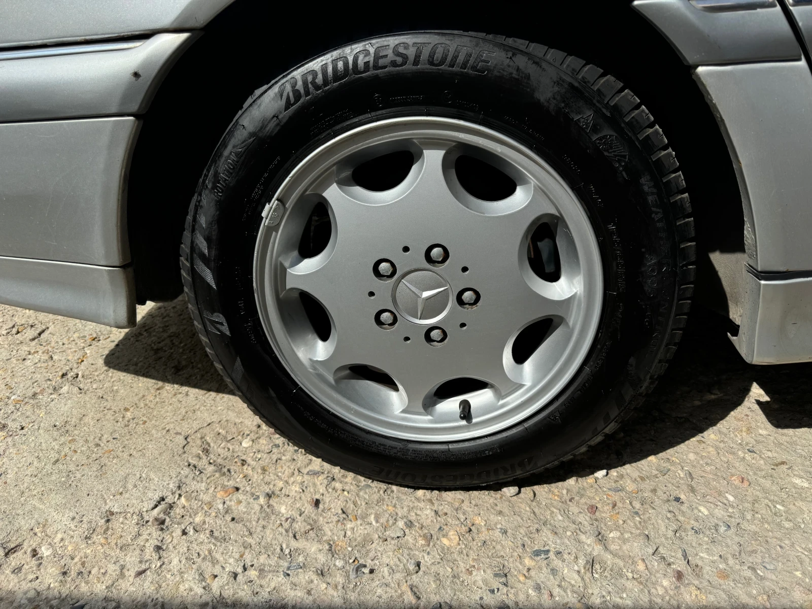 Mercedes-Benz C 200, снимка 3 - Автомобили и джипове - 54340521