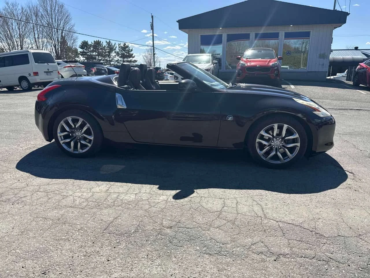 Nissan 370Z * TOURING * 2 КЛЮЧА* ПОДГРЕВ* KEYLESS* , снимка 3 - Автомобили и джипове - 54343161