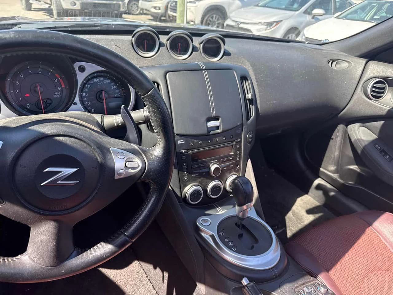 Nissan 370Z * TOURING * 2 КЛЮЧА* ПОДГРЕВ* KEYLESS* , снимка 9 - Автомобили и джипове - 54343161