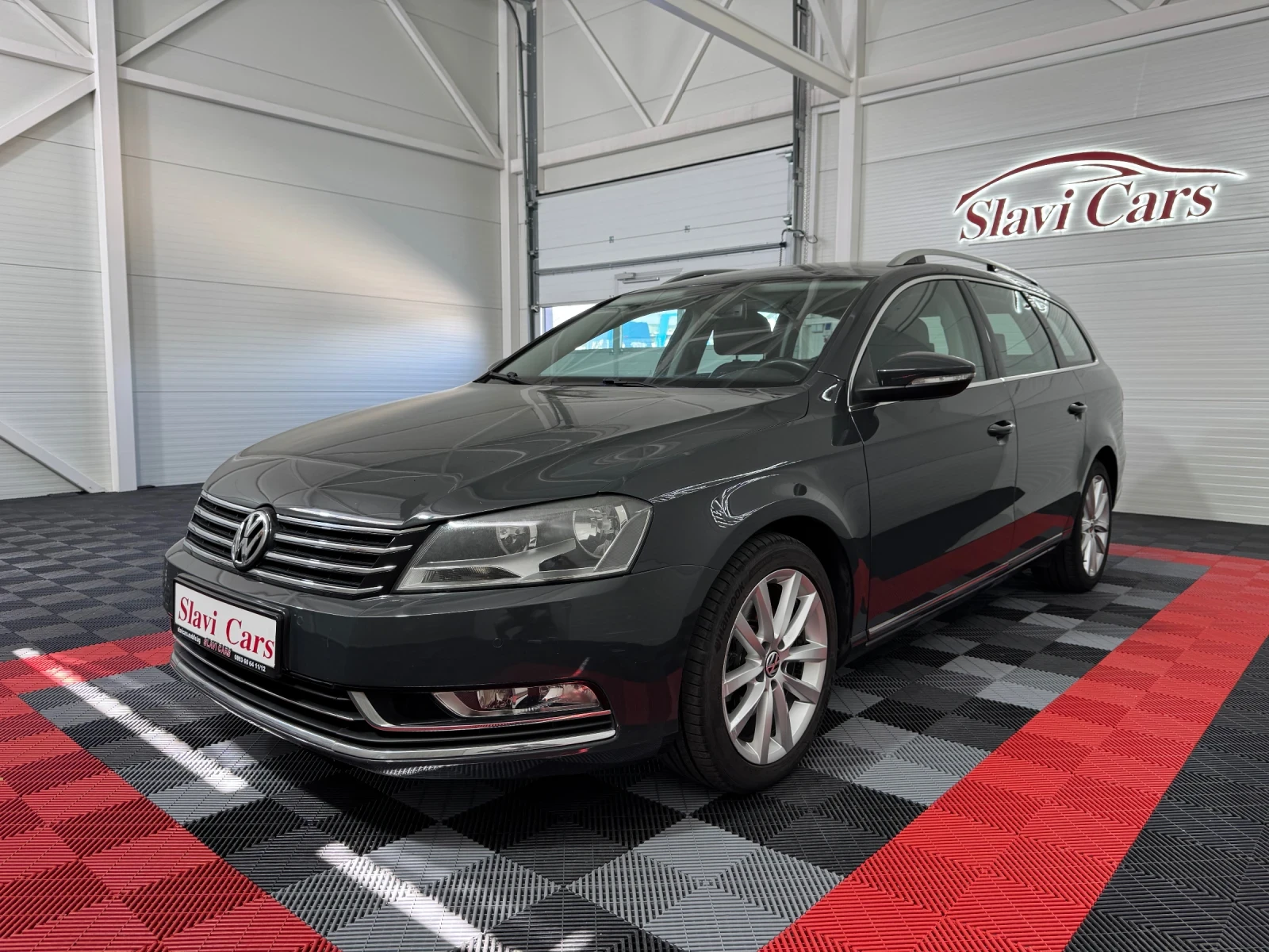 VW Passat 2.0 TDI 4MOTION - HIGHLINE , снимка 3 - Автомобили и джипове - 54449591