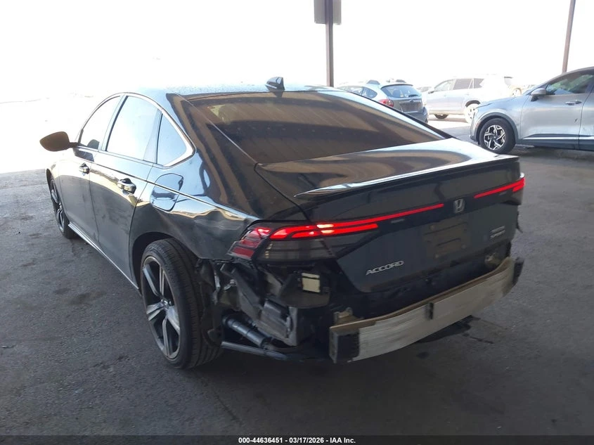 Honda Accord 2.0l Hybrid Sport, снимка 6 - Автомобили и джипове - 54618729