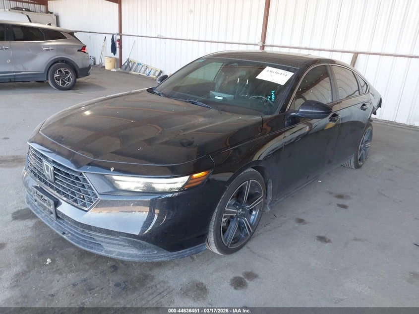 Honda Accord 2.0l Hybrid Sport, снимка 2 - Автомобили и джипове - 54618729