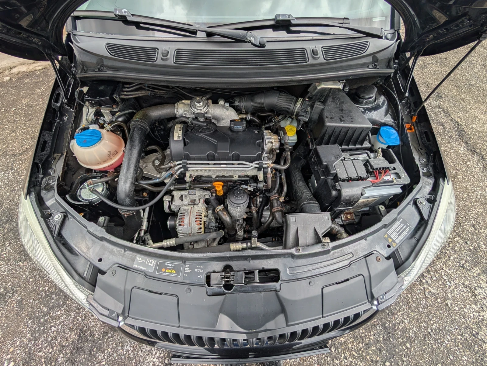 Skoda Fabia 1.4D, снимка 11 - Автомобили и джипове - 54653533