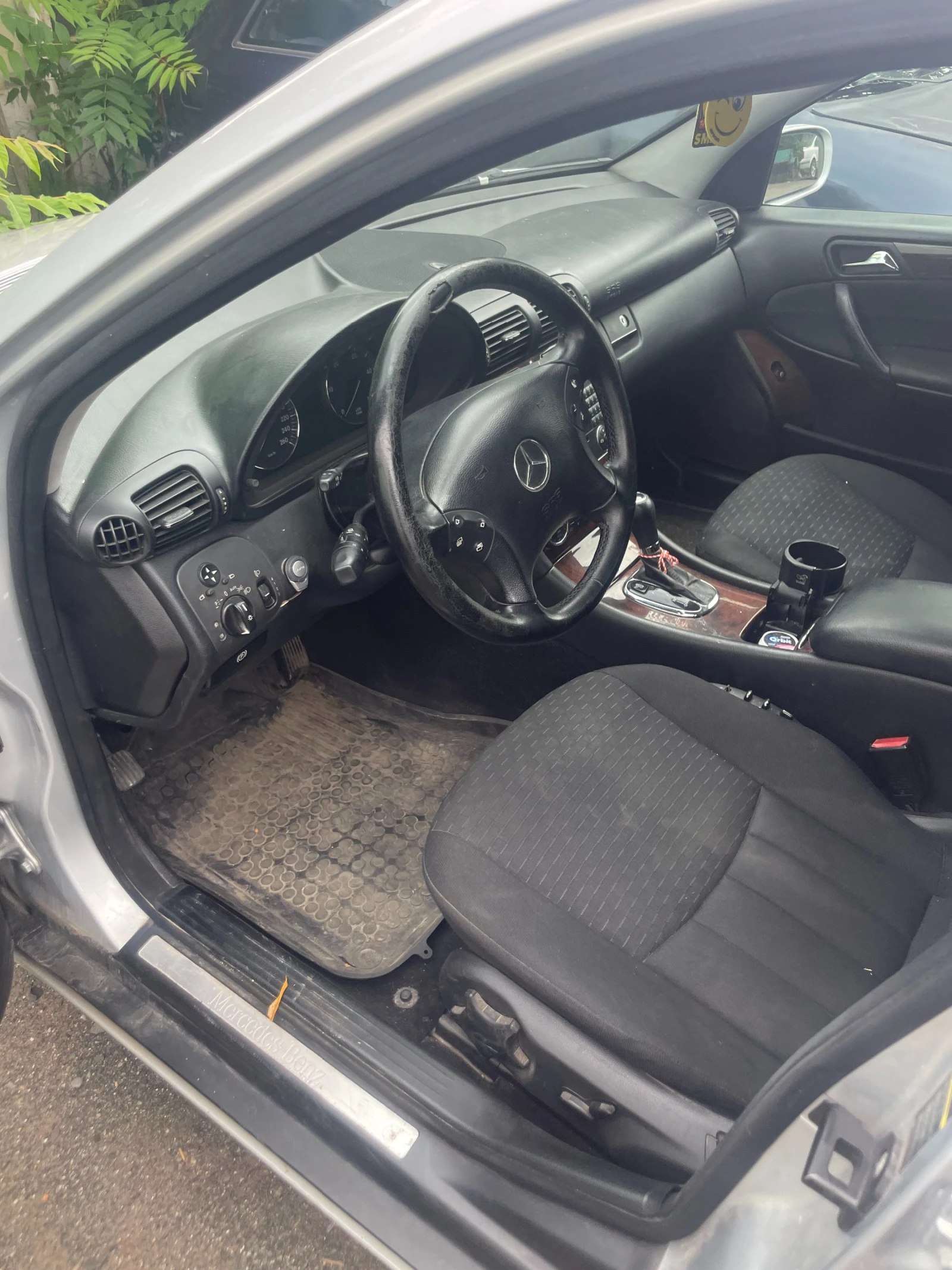 Mercedes-Benz C 220 220CDI, снимка 5 - Автомобили и джипове - 54932846