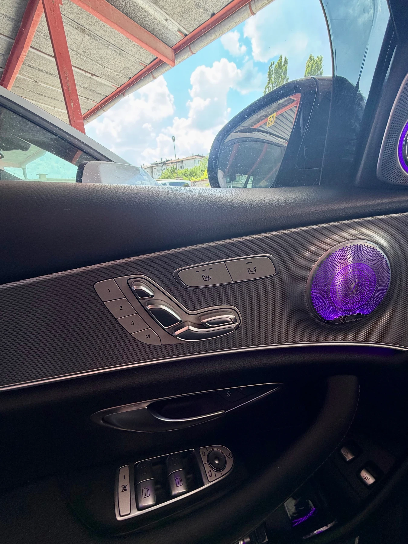 Mercedes-Benz E 350, снимка 9 - Автомобили и джипове - 55316588
