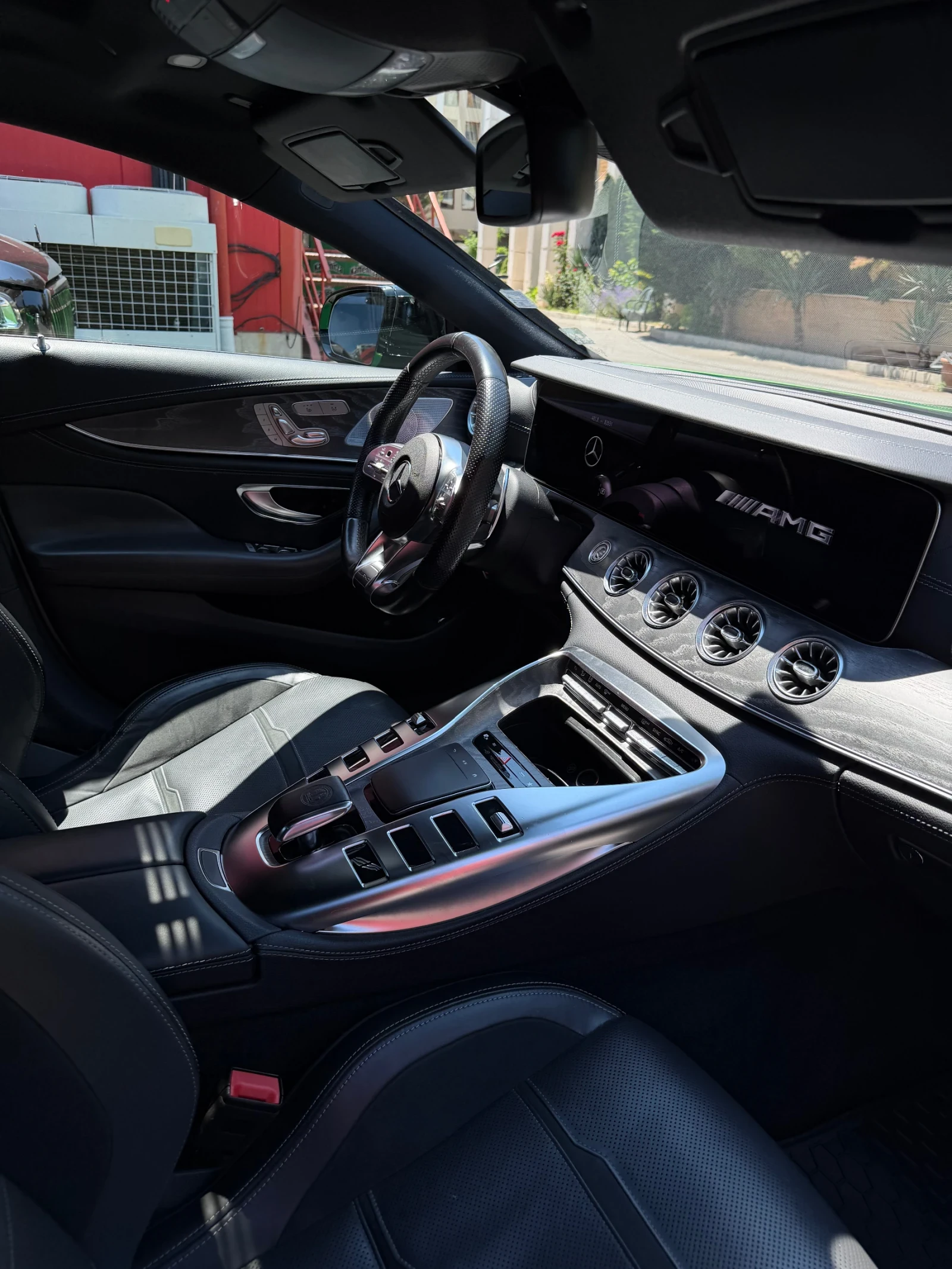 Mercedes-Benz AMG GT GT43 AMG, снимка 8 - Автомобили и джипове - 55316631