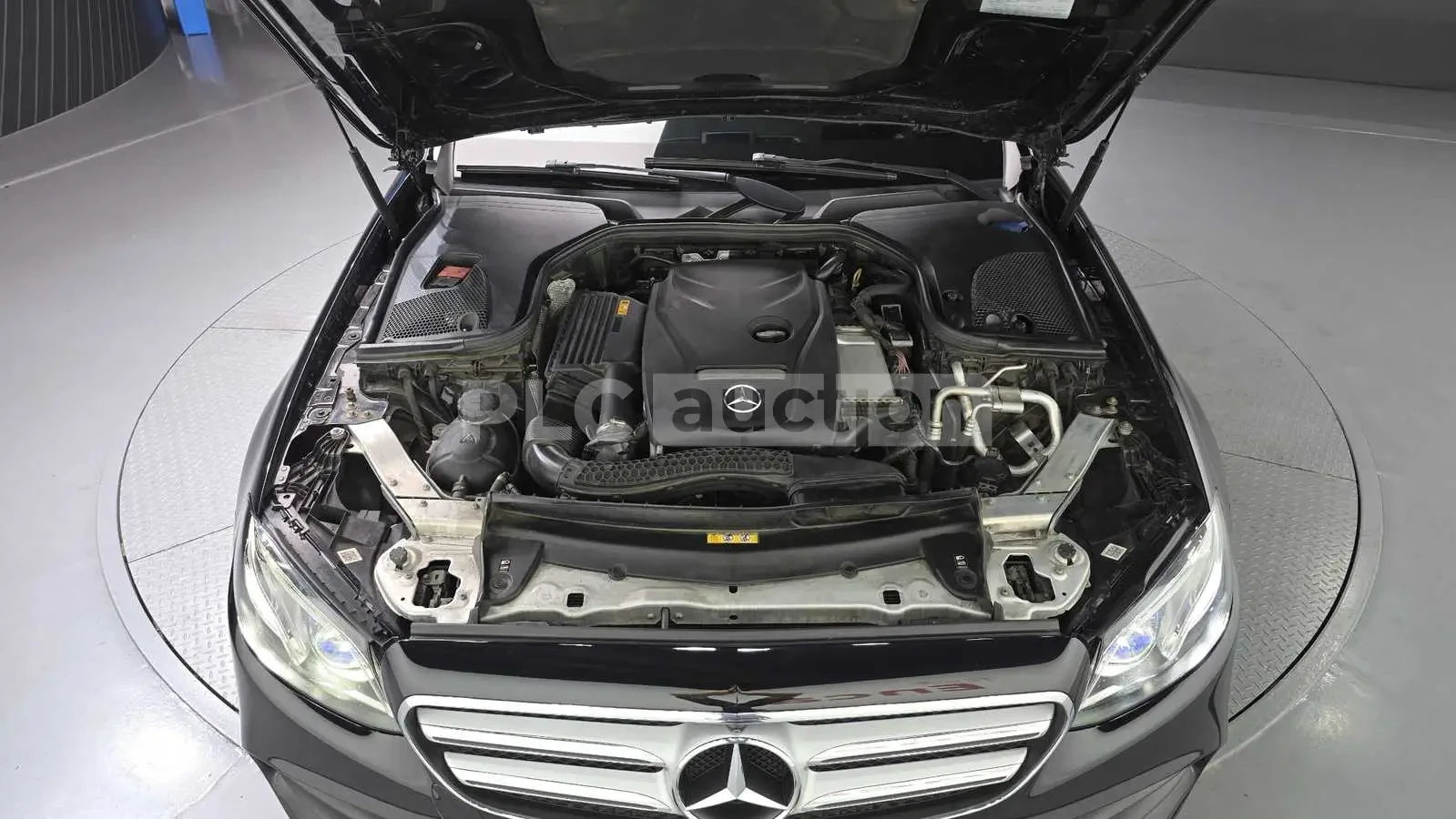 Mercedes-Benz E 300 AMG LINE HEAD UP 360CAM PANORAMA BURMESTER | Mobile.bg � ����������� 6