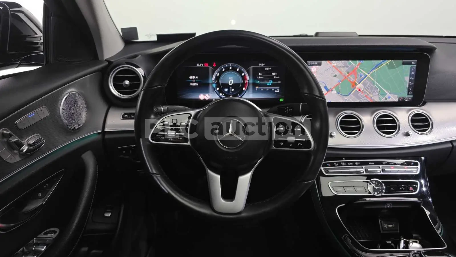 Mercedes-Benz E 300 AMG LINE HEAD UP 360CAM PANORAMA BURMESTER | Mobile.bg � ����������� 11