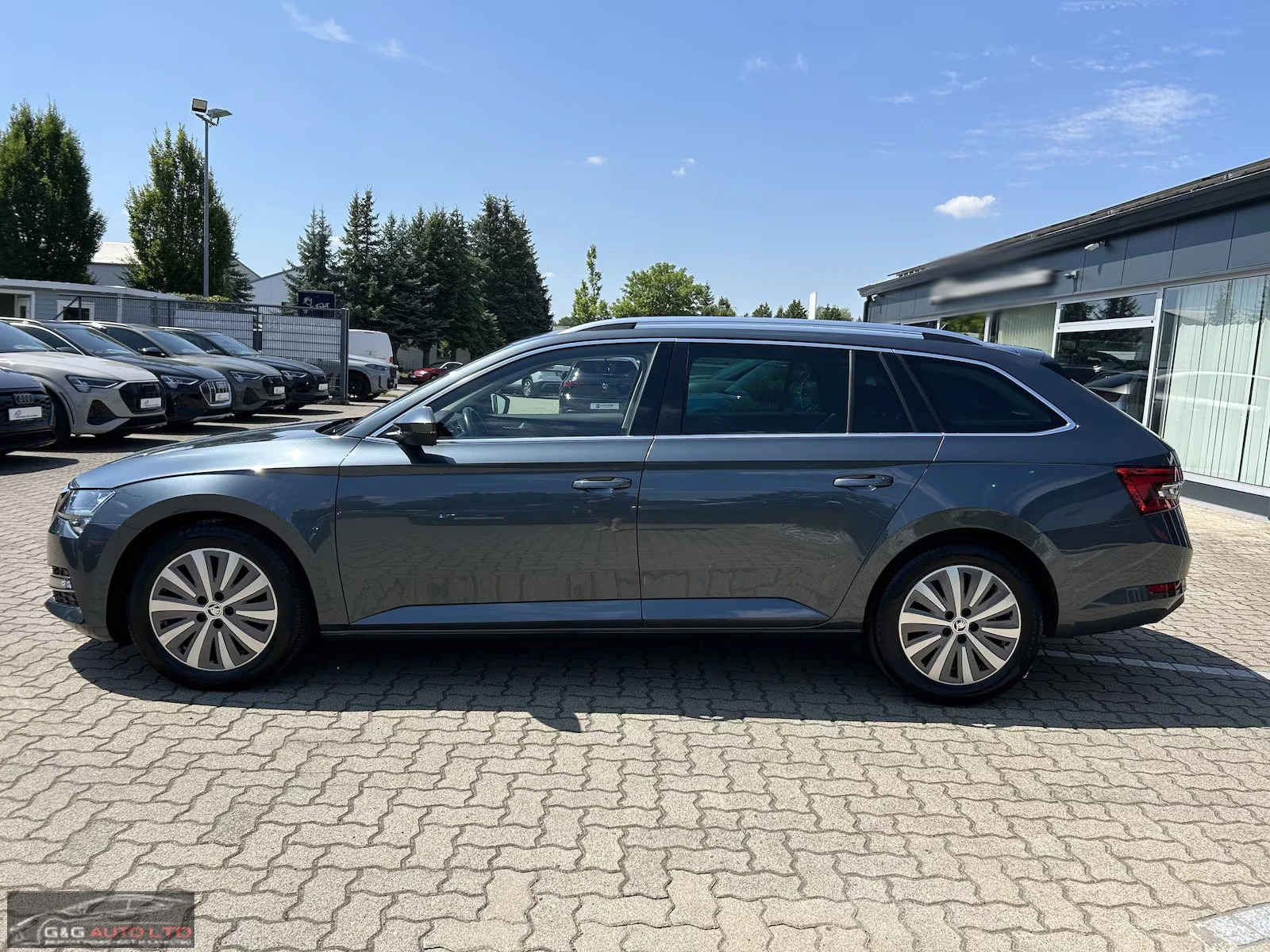 Skoda Superb 2.0TDI/150HP/STYLE/DSG/MATRIX/AHK/MEMO/CPLAY/572q, снимка 3 - Автомобили и джипове - 55563944