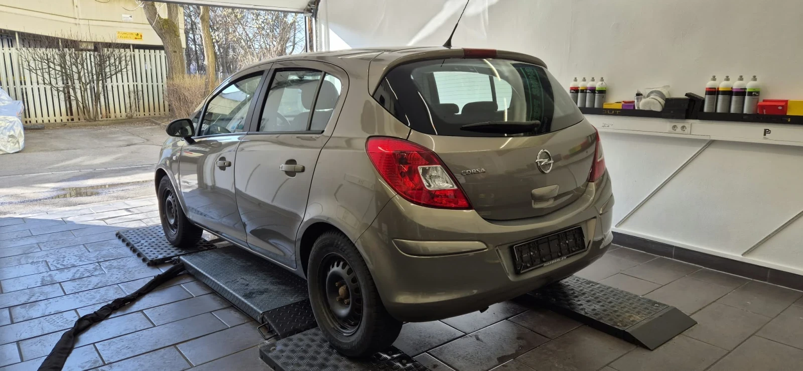 Opel Corsa, снимка 11 - Автомобили и джипове - 56215639