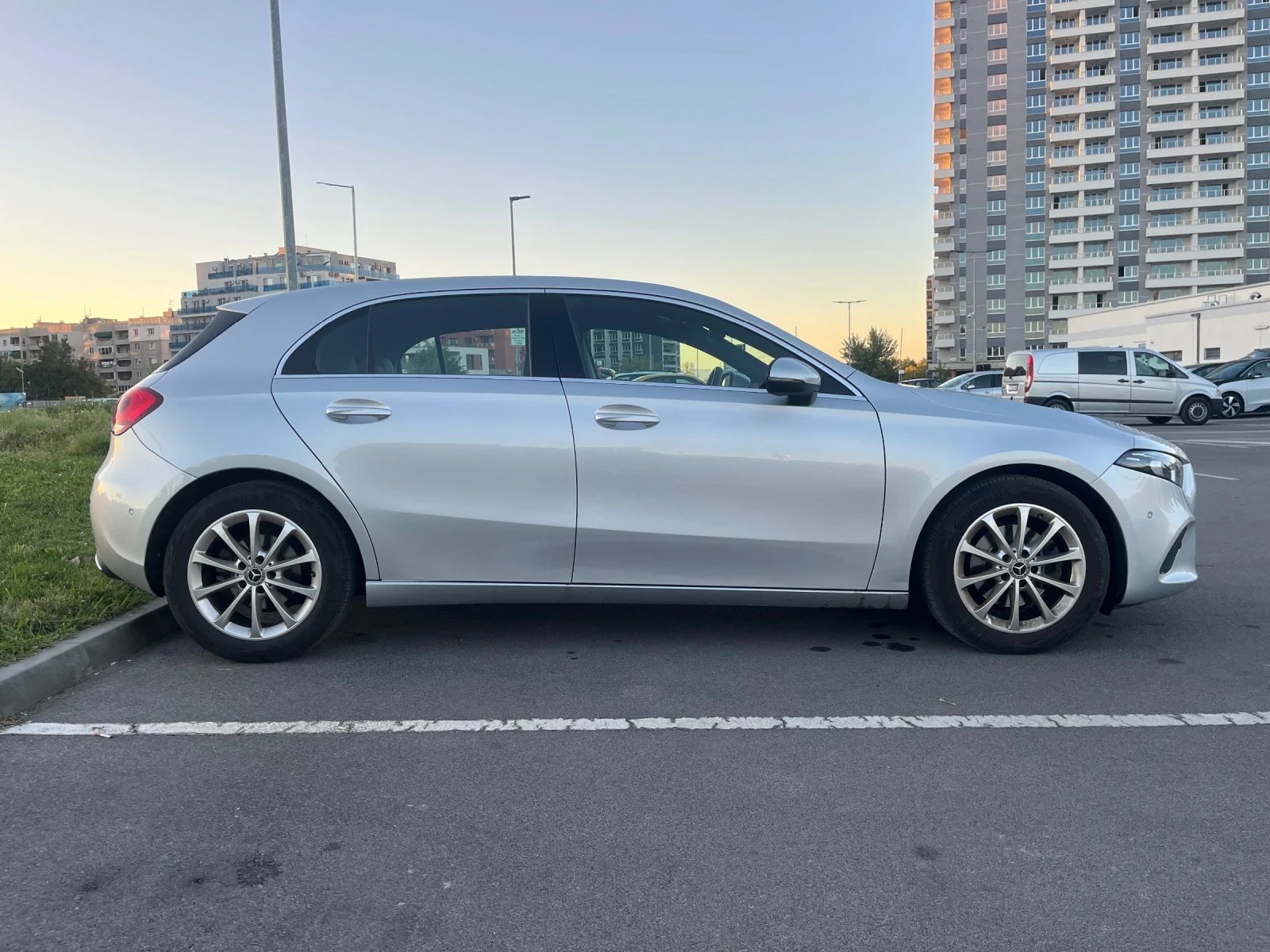 Mercedes-Benz A 200, снимка 4 - Автомобили и джипове - 56349026