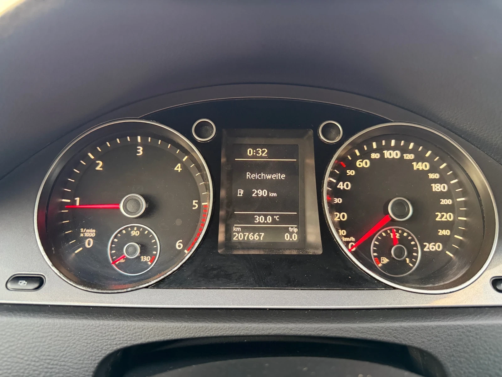 VW Passat 2.0TDI-110PS-���� | Mobile.bg � ����������� 13