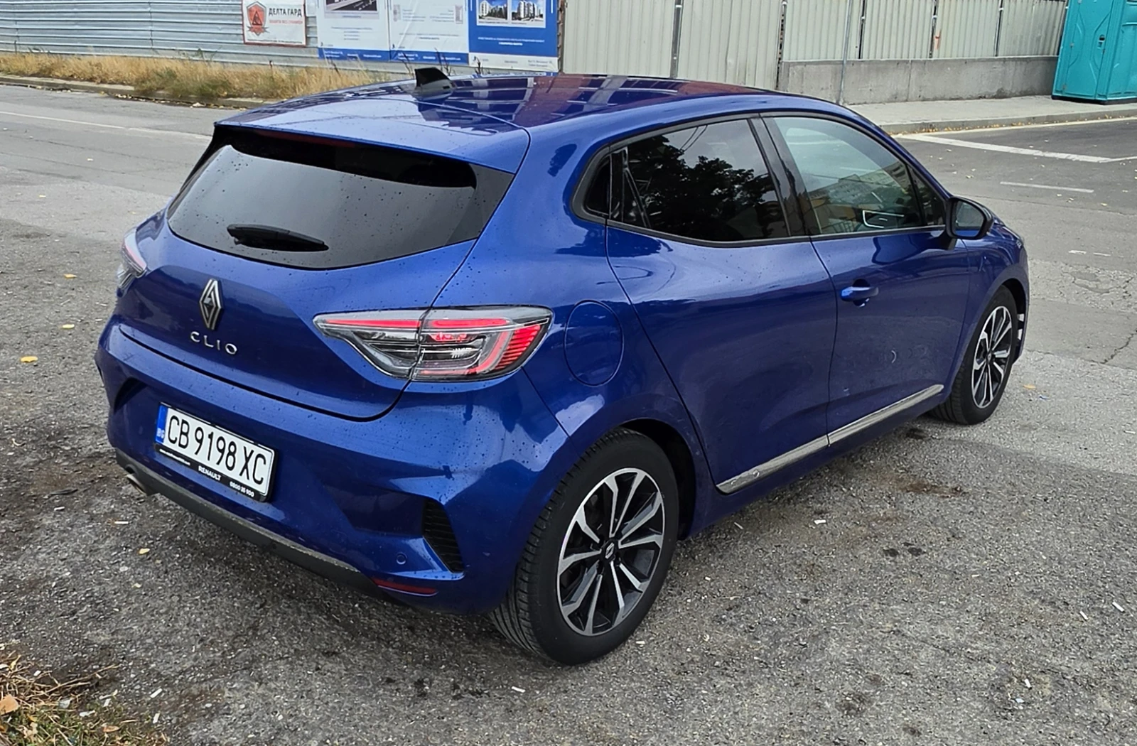Renault Clio Clio V, снимка 3 - Автомобили и джипове - 56523684