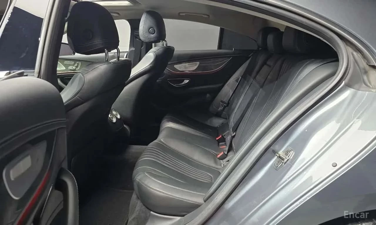 Mercedes-Benz CLS 300, снимка 11 - Автомобили и джипове - 56723580