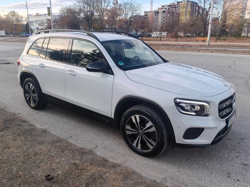 Mercedes-Benz GLB 220D 190кс. Автомат, снимка 4 - Автомобили и джипове - 47134762