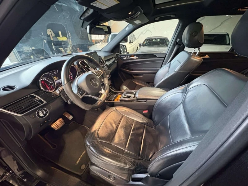 Mercedes-Benz GLE * AMG GLE43 * CARFAX * БЕЗ ПЪРВОНАЧАЛНА ВНОСКА, снимка 11 - Автомобили и джипове - 53147605