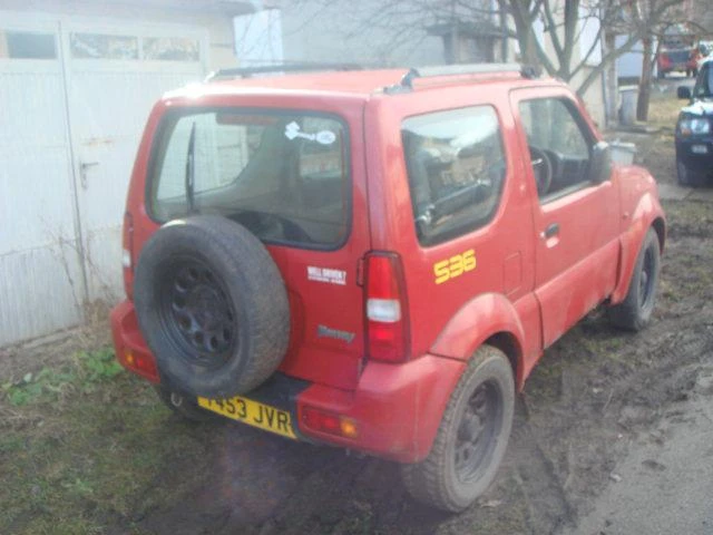 Suzuki Jimny 1.3i - изображение 4