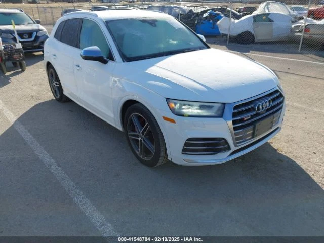 Audi SQ5 QUATTRO * PREMIUMPLUS* S LINE * М.ТОЧКА * ПОДГРЕВ , снимка 1 - Автомобили и джипове - 49176736