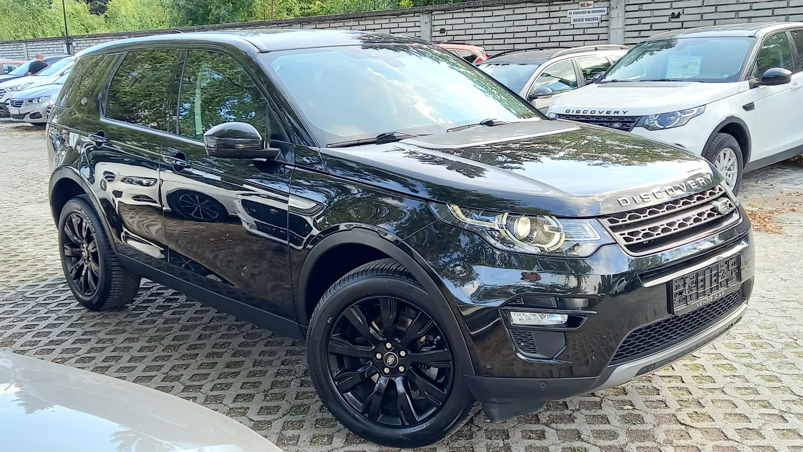 Land Rover Discovery Sport 4Х4 ИЗКЛЮЧИТЕЛЕН СЕРВИЗ КНИЖК УНИКАТ ОБСЛУЖЕН НОВА - изображение 3