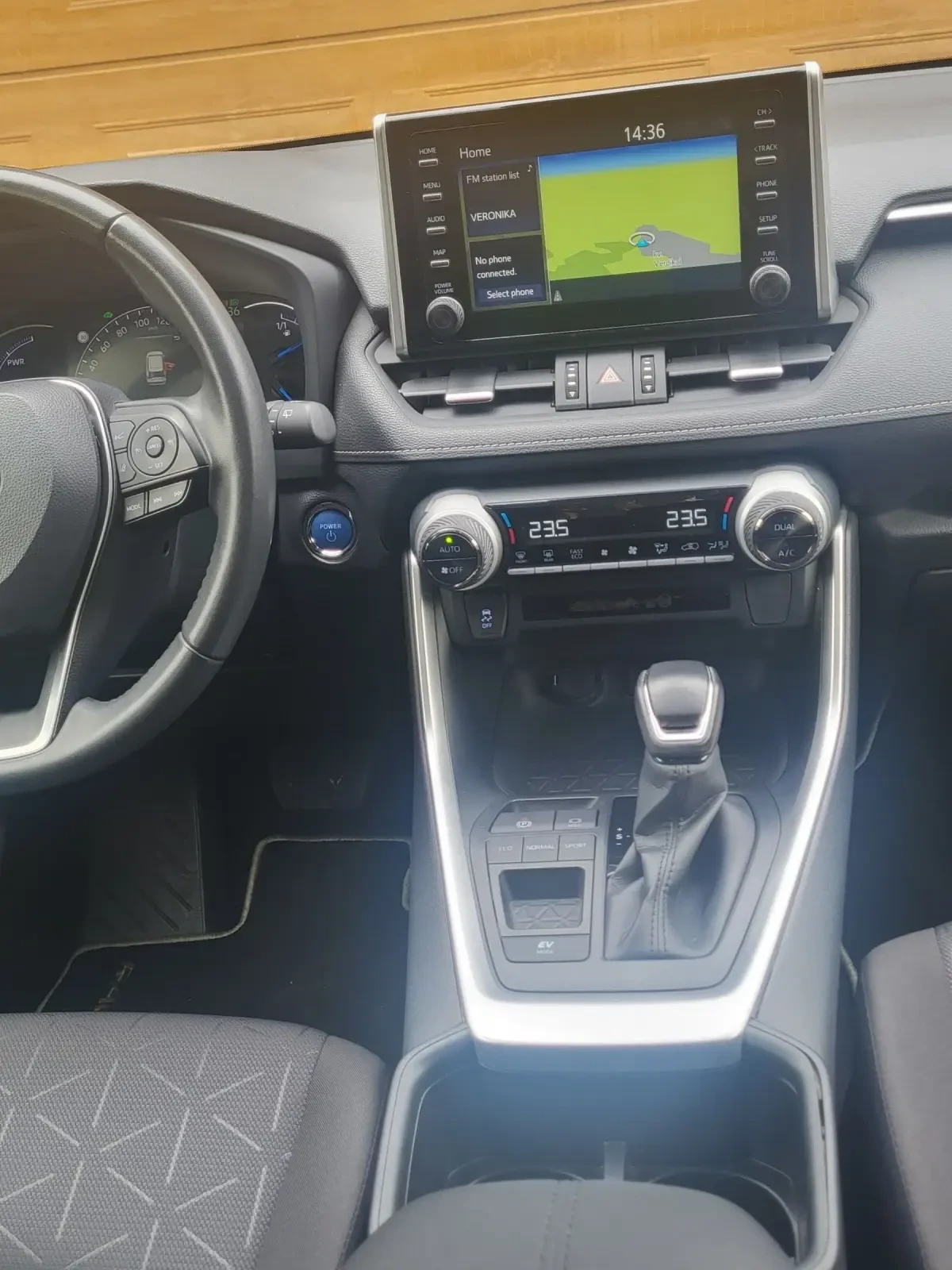 Toyota Rav4 Като нов!!! - изображение 8