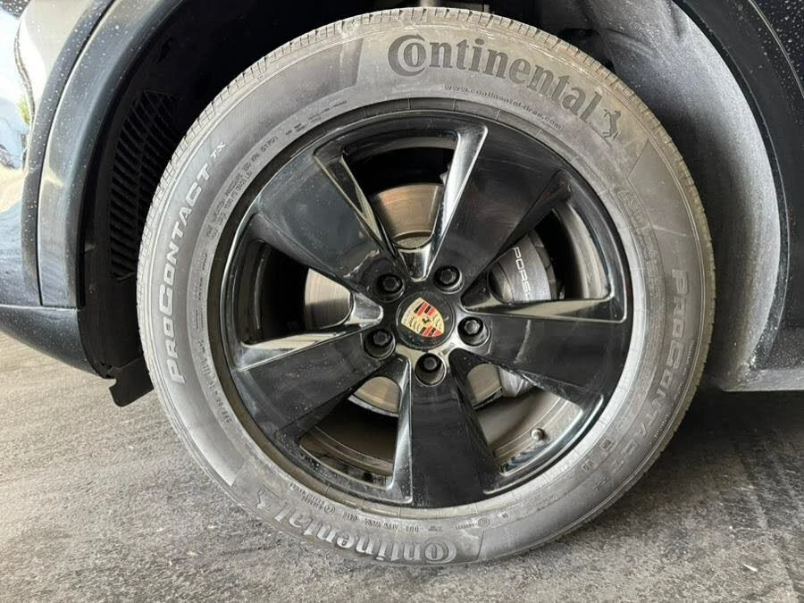 Porsche Cayenne * AWD* HeadUp* АвтоКредит* (ЦЕНА ДО БГ) - изображение 6