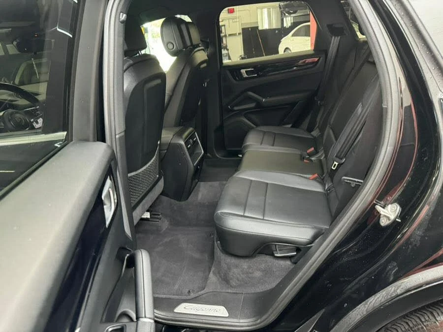 Porsche Cayenne * AWD* HeadUp* АвтоКредит* (ЦЕНА ДО БГ) - изображение 10