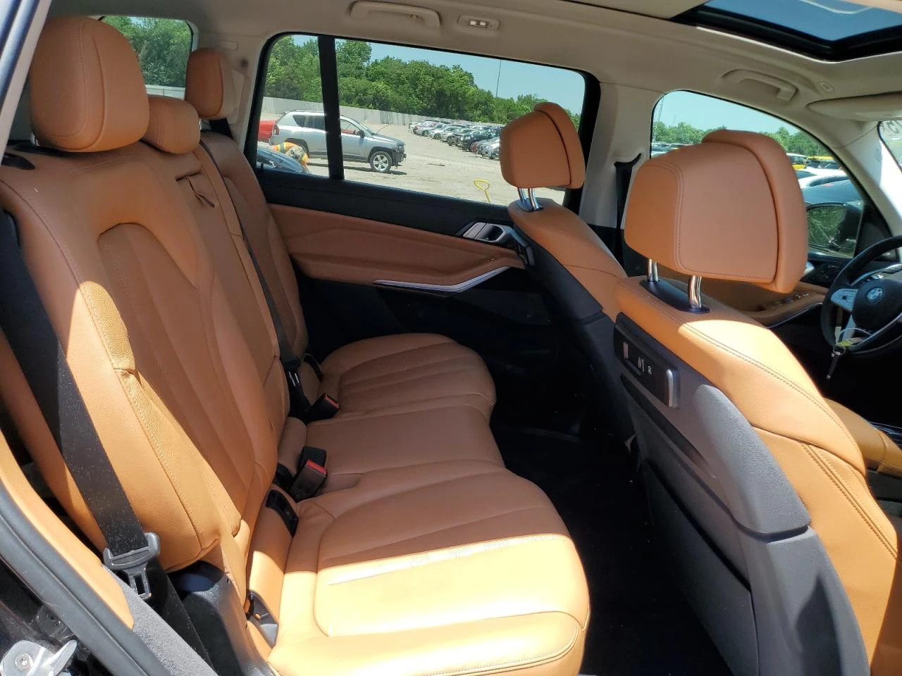 BMW X7 XDRIVE50I/LASER/ПАНОРАМА/ОБДУХВАНЕ - изображение 10