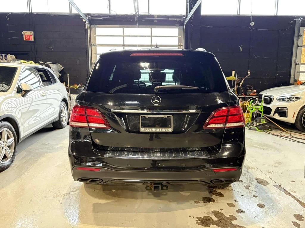 Mercedes-Benz GLE 43 AMG 4MATIC  - изображение 4