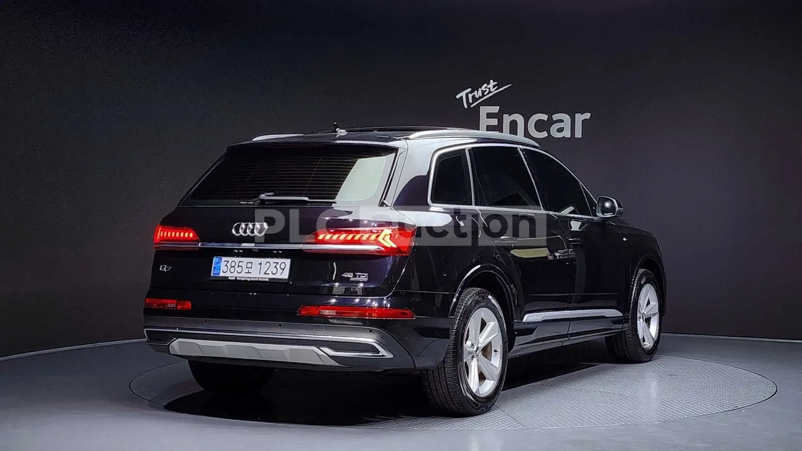 Audi Q7 360/ПАНО/ОБДУХ/ПОДГРЕВ, снимка 2 - Автомобили и джипове - 53952617