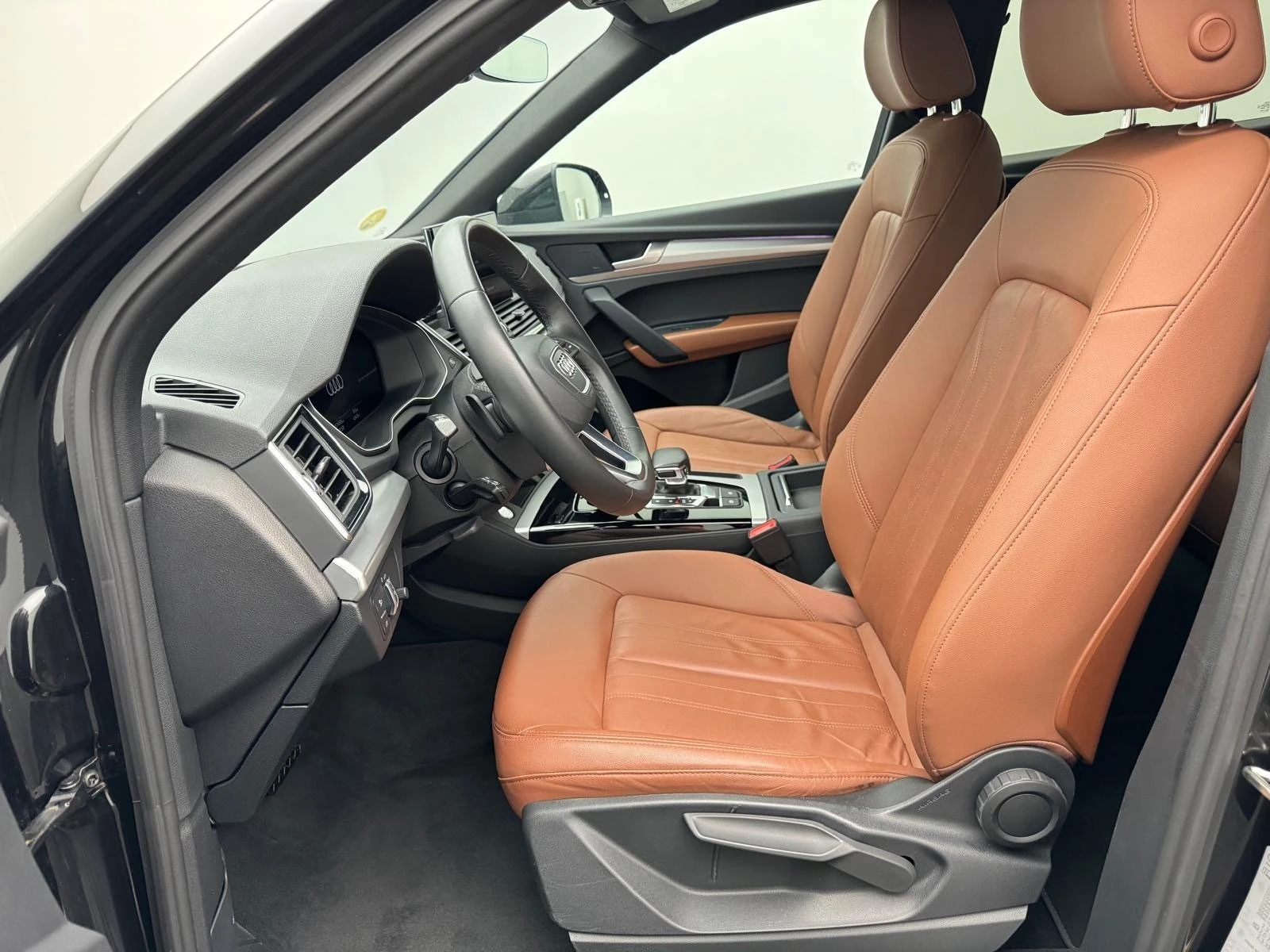 Audi Q5 Sportback 35 TDI S Line - Diesel , снимка 9 - Автомобили и джипове - 53972808