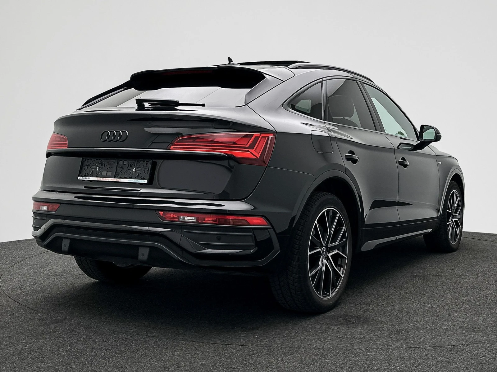 Audi Q5 Sportback 35 TDI S Line - Diesel , снимка 3 - Автомобили и джипове - 53972808