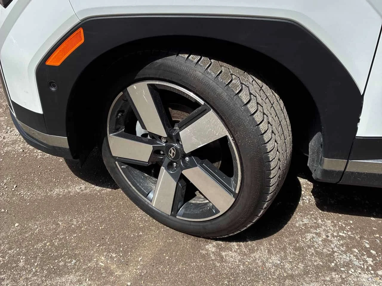 Hyundai Santa fe * Luxury * PANO* KEYLESS* ПОДГРЕВ* , снимка 7 - Автомобили и джипове - 54321381