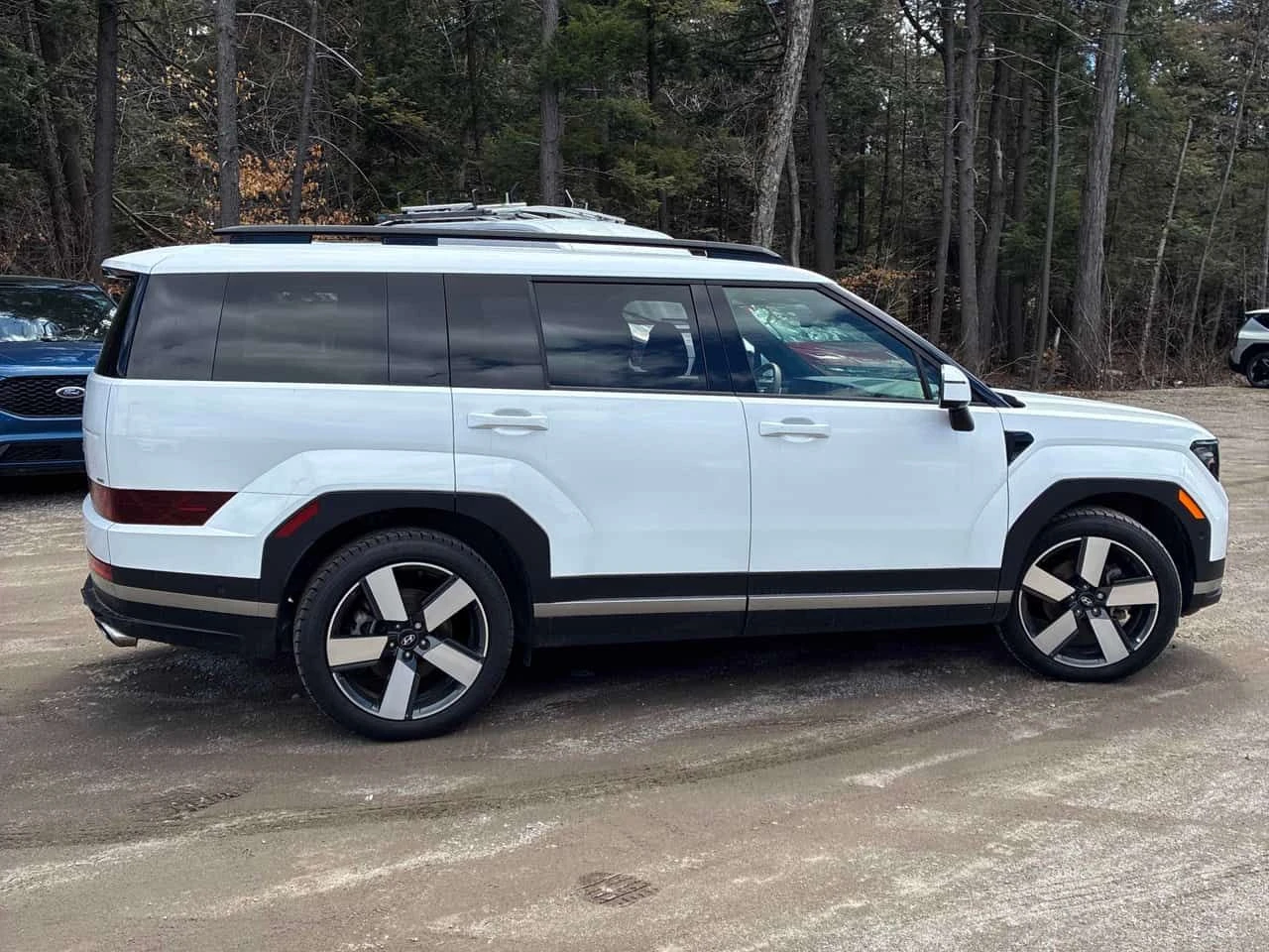 Hyundai Santa fe * Luxury * PANO* KEYLESS* ПОДГРЕВ* , снимка 3 - Автомобили и джипове - 54321381