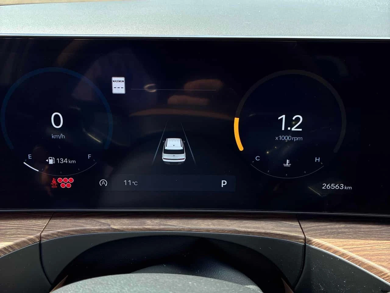 Hyundai Santa fe * Luxury * PANO* KEYLESS* ПОДГРЕВ* , снимка 8 - Автомобили и джипове - 54321381